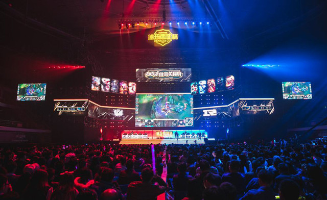 球中心将促 球中心将促